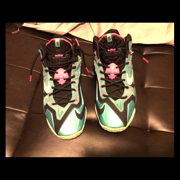 south beaches nike